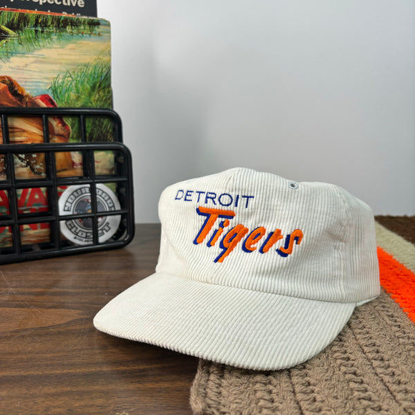 Vintage Detroit Tigers Corduroy Snapback Hat (1990s)