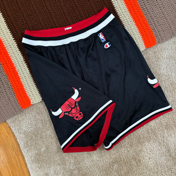 Vintage Champion Chicago Bulls Shorts XL