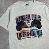 1998 Detroit Tigers “Inaugural Series” Graphic T-Shirt Large